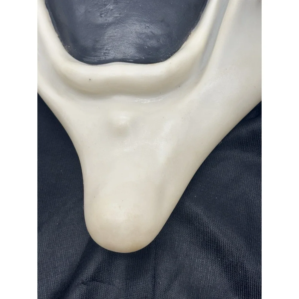 Vintage Scream Ghost Face Mask Smiley Easter Unlimited Smiling